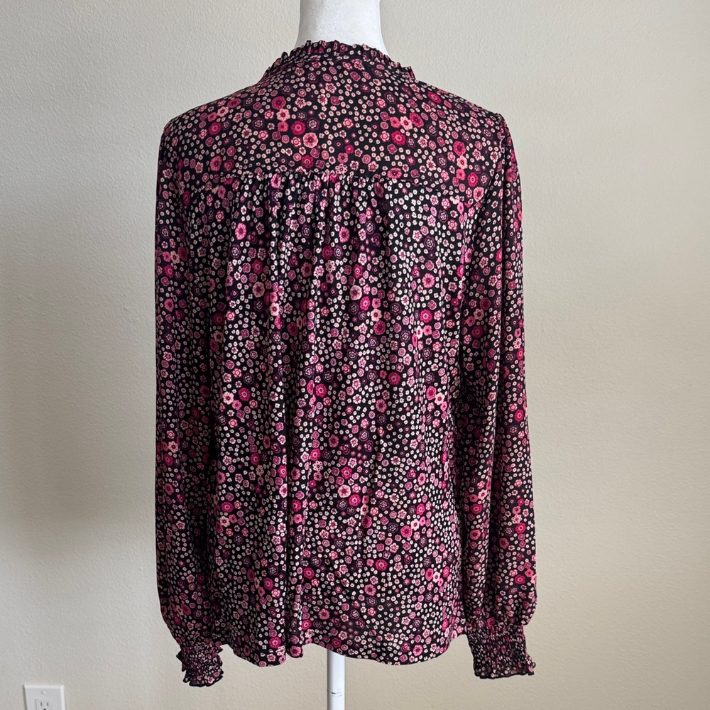 LOFT Black and Pink Floral Blouse - Picture 8 of 11